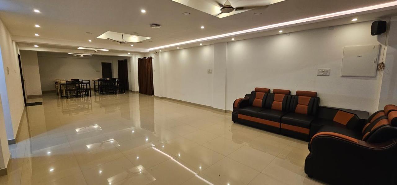 Blueway Residency Downtown Hotel Thiruvananthapuram Eksteriør billede